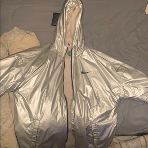 Nike Fear of God Sherpa Lined Parka Coat in Silver